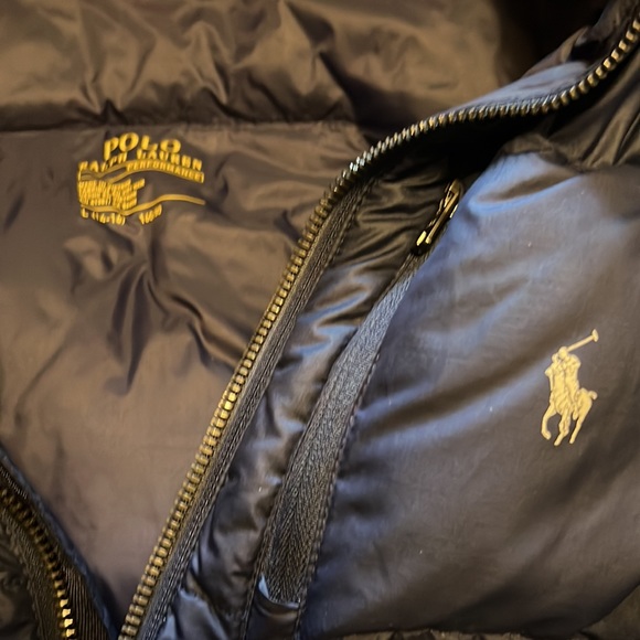 Polo Ralph Lauren's warm down filled padded jacket in dark navy. - Picture 4 of 7